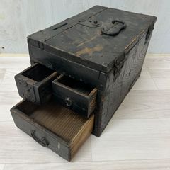 希少✨御賽銭箱　骨董品　時代物　小箪笥　小物入れ　アンティーク 希少✨御賽銭箱 骨董品 時代物 小箪笥 小物入れ アンティーク - メルカリ