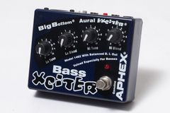 ​【動作良好・美品】Aphex Bass Xciter / 生産終了の名機 動作良好・美品】Aphex Bass Xciter / 生産終了の名機 - メルカリ
