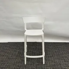 【Calligaris・カルガリス】Skin Stackable Stool・スキンスタッキングスツール【清掃済み!!】のサムネイル