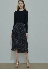 overE フラワードッキングワンピース 25AW ブラック 90 - メルカリ