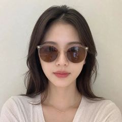 新品未使用】NikeSKIMS サングラスケース - メルカリ