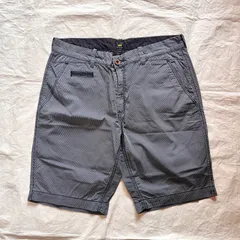 Leeブランドのヒッコリーストライプ柄のワークショートパンツ