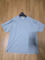 ナイキ ソロスウッシュ 半袖 グレー XXL (105サイズ感)