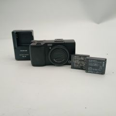 ジャンク/RICOH GR DIGITAL IV(ホワイトエディション)限定色 - メルカリ