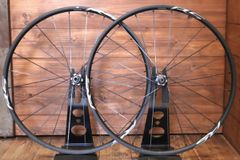 シマノ WH-MT68-F15R MTBホイール26” 前後15mmEスルーQR - メルカリ