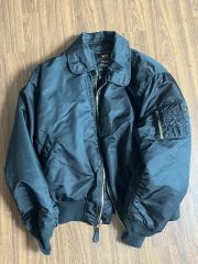 新品 アルファ インダストリーズ アバランチジャケット 防寒 保温 