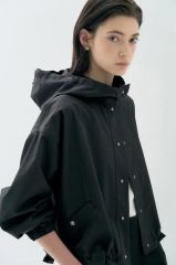 今季品・着用1回のみ】TATRAS LUISA ドロスト ブルゾン - メルカリ