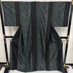 本場大島紬 地空き カタス式 裄67 縞模様 美しい絣柄 正絹 着物 MK-3954
