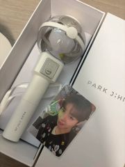 PARK JI HOON 公式ペンライト フォトカード付き - メルカリ