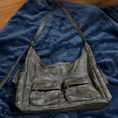 入手困難 GUCCI グッチ トムフォード期 キャンバス 黒色 archive