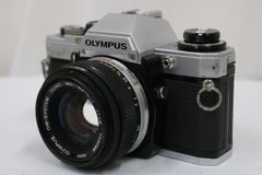 Olympus OM-1 +F.Zuiko Auto-S 50 1.8 完動美品 - メルカリ