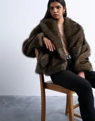 トップショップ レディース アウター コート Topshop faux fur boxy shawl coat in mink mink ミンクのサムネイル