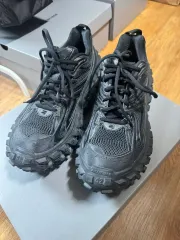 2026年最新】balenciaga defender 42の人気アイテム - メルカリ