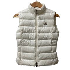 Moncler モンクレール ダウンベスト ホワイト - メルカリ
