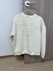 (エイトセカンズ)アイボリー キルティング スウェット Tシャツ