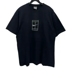 ナイキ スウッシュ 半袖Tシャツ m