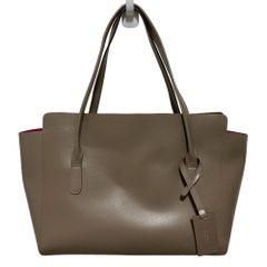 TOD'S フラワーベージュブラウン レザートート A4 - メルカリ