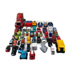 Dinky Toys 1412 赤いジープ 牽引用クレーン付き - メルカリ
