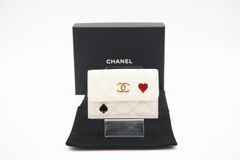 CHANEL 三つ折り財布 ホワイト クルーズコレクション❤️♠️ - メルカリ