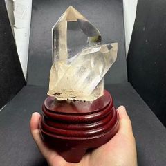 高品質】天然水晶クラスター 台座付き ブレス置き - メルカリ