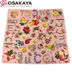 Gucci ヴィンテージ　花、蝶、蜂プリント シルクスカーフ　赤系 Gucci ヴィンテージ 花、蝶、蜂プリント シルクスカーフ 赤系 - メルカリ