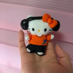 サンリオ】FANKO pop bittyハローキティアンドフレンズ 金キティー