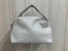 美品】 AULENTTI レザー ワンショルダー 三角バッグ シボ革 ベージュ