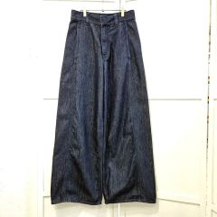 BEARDSLEYビアズリー ラップ風アシンメトリーワイドデニム パンツ