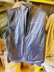 新品 Tommy Hilfiger トミーヒルフィガー ベスト ダウン