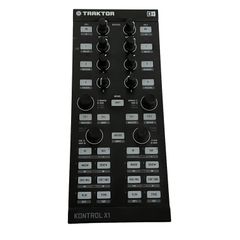 TRAKTOR KONTROL X1（専用ケース・外箱付） - メルカリ