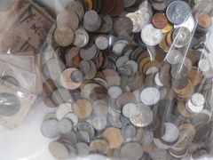 外国銭・古銭 まとめ売り 約3.5kg 大量セット 宝探し 整理品 - メルカリ