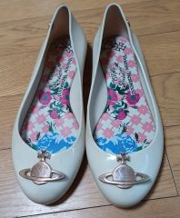 Vivienne Westwood × melissa パンプス 24ゴールド - メルカリ