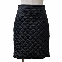 極美品★LOUIS VUITTON ルイヴィトン 23AW 膝丈 キルティング タイトスカート ボトムス ブラック 36 イタリア製 正規品 レディースのサムネイル