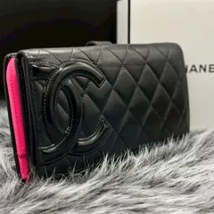 【黒に、熱を忍ばせる】　CHANEL　長財布 カンボンライン マトラッセ ラムスキン ココマーク Wホック キルティング　ブラック ピンク