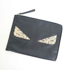 FENDI】モンスター バグズアイ レザーポーチ - メルカリ