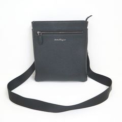 美品】フェラガモ レザーショルダーバッグ 黒 シボ革 サコッシュ 