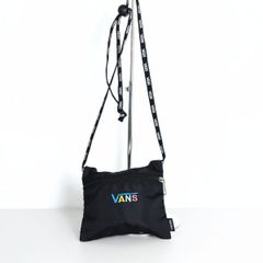 新品未使用】カールヘルム☆ボア付きジップアップベスト フーディ