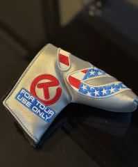 フェスティバル限定品　Scotty Cameron ドッグ柄 トラベルカバー フェスティバル限定品 Scotty Cameron ドッグ柄 トラベルカバー - メルカリ