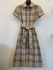 BURBERRY バーバリー ノヴァチェック チェック 半袖 Tシャツ ロング丈ワンピース:) ゲストルック デートコーデ オフィスルック 出勤ルック