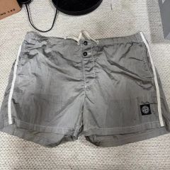 STONE ISLAND ナイロンメタル ショーツ - メルカリ