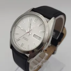 稼働品 SEIKO セイコー5 7S26-03B0 自動巻 ヴィンテージ レトロ ラウンド ホワイト文字盤 デイデイト 21石 シルバー ステンレス ユニセックス ビジネス スーツ 通勤 仕事 フォーマル 定番 ジャンク 修理 部品 腕時計 白 A252