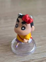 クレヨンしんちゃん ハローキティ コラボ フィギュア