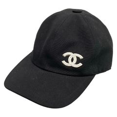 Luna moon⭐︎ CHANEL キャップ　ブラック　ロゴ Luna moon⭐︎様専用 CHANEL キャップ ブラック ロゴ - メルカリ