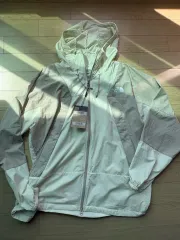 THE NORTH FACE ザノースフェイス マウンテン ジャケット クリーム色
