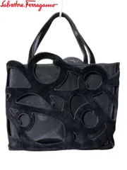 【M】Salvatore Ferragamo サルヴァトーレ フェラガモ トートバッグ ハンドバッグ /mo-A-213-5913-8.9/メッシュ/スエード/幾何学模様/カットワークデザイン/特徴的