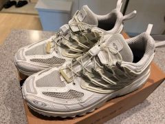 emmi× SALOMON】別注第2弾 - メルカリ