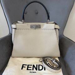 ラッピー付き】 FENDI ピーカブーミニ セレリアバック パイソン - メルカリ