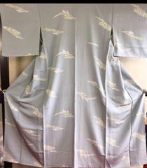 ゆ*い様 単衣　正絹　本塩沢　夏着物　小紋　着物単品 ゆ*い様 単衣 正絹 本塩沢 夏着物 小紋 着物単品 - メルカリ