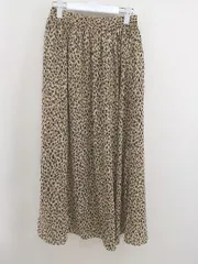 ◇ Lugnoncure ルノンキュール 総柄 ロング フレア スカート サイズF ベージュ ブラウン系 レディース  【中古】 【1206070004286】のサムネイル