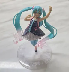 タイトー 初音 ミク フィギュア 春服